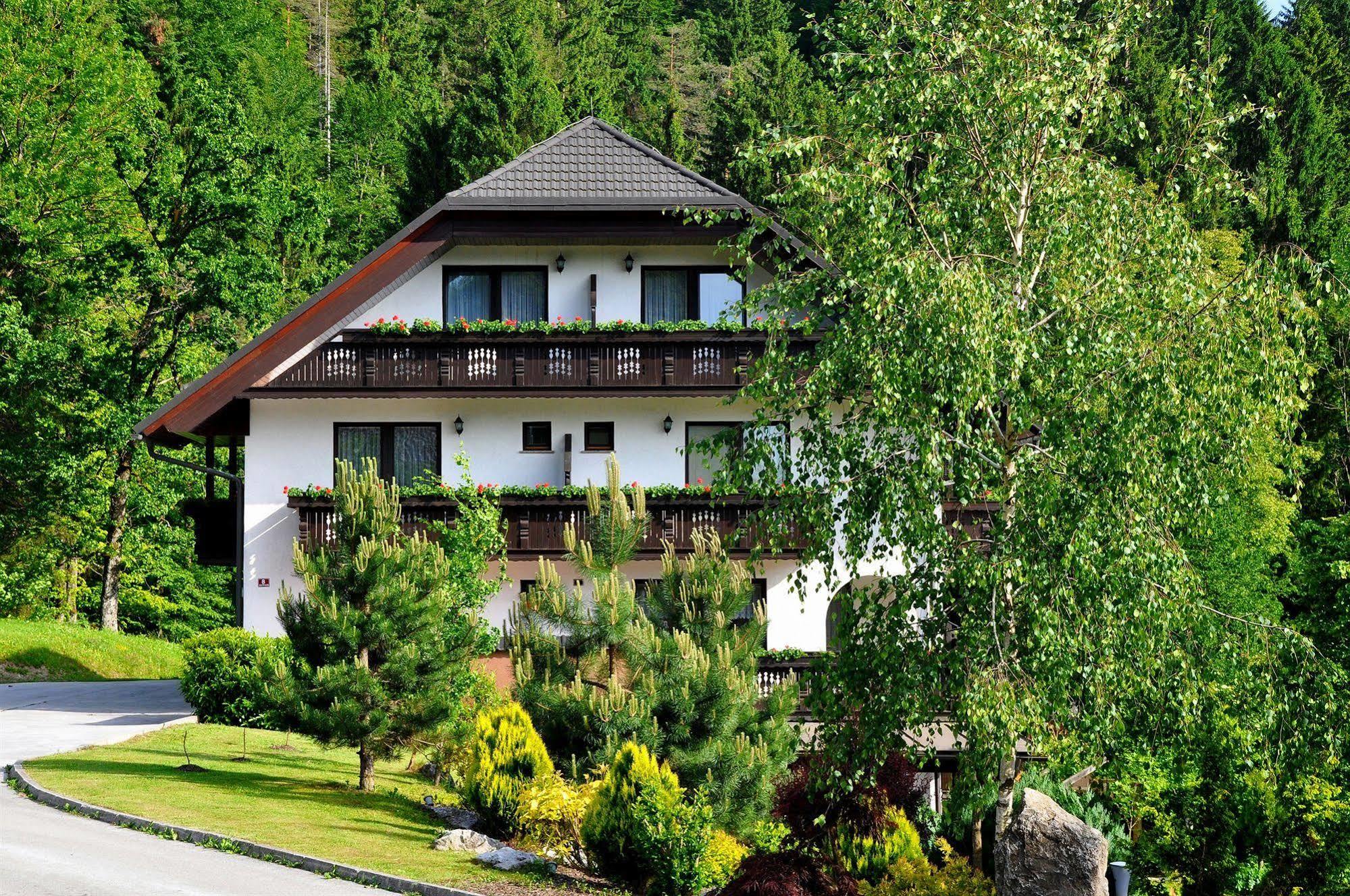 Nature Hotel Lukanc Bled Exterior photo